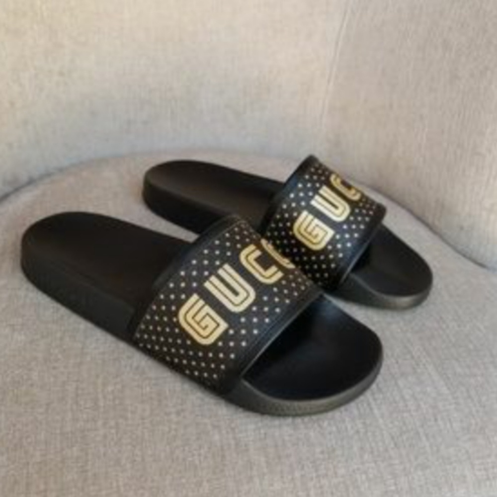 TRADE ONLY GUCCI SLIDES